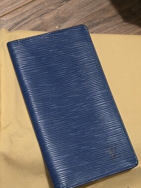 LV Brazza EPI Blue Textured Leather Long Wallet